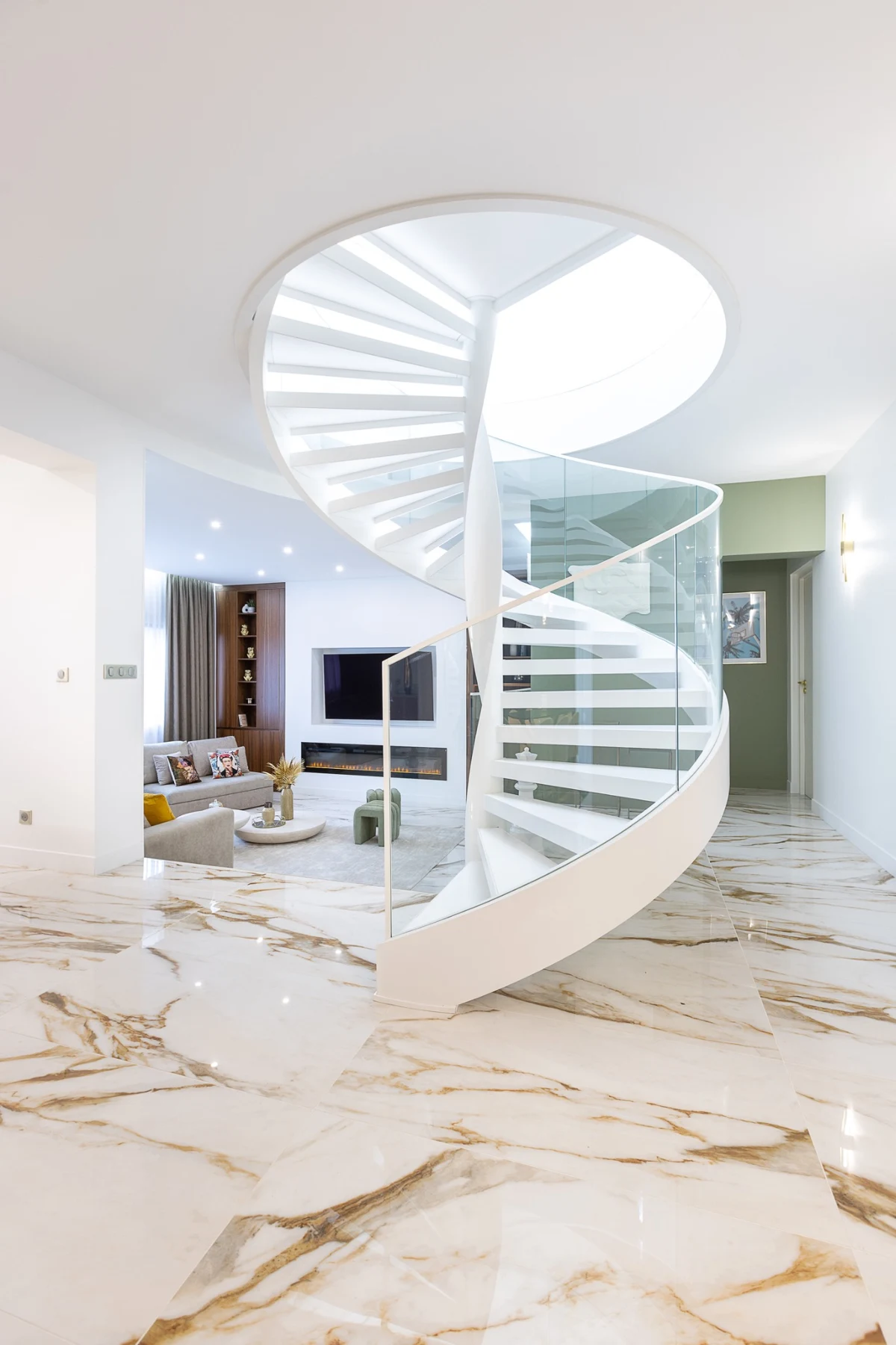 Intérieur avec escalier